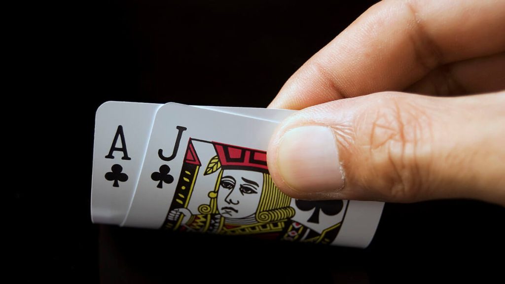 Poker kaarten verbergen en Aas - Boer bekijken